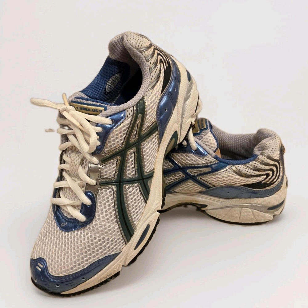 Asics Gel-Cumulus 9 Womens Size 6 Excellent Condition